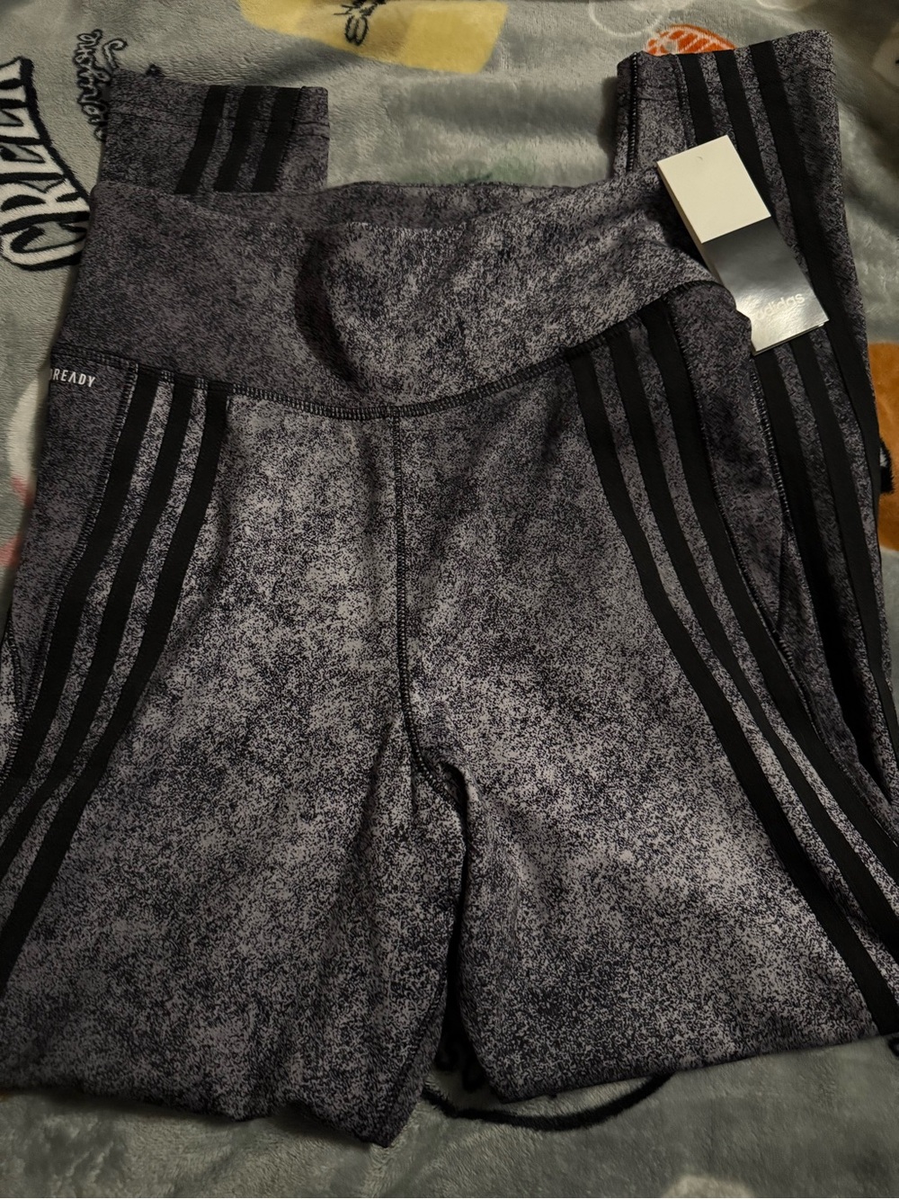 Women’s adidas High-Waist Gray Patterned Active leggings with Black Stripes